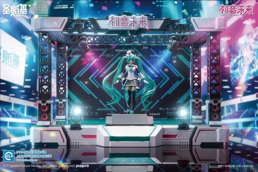Vocaloid Hatsune Miku With Stage Model Kit — image 1