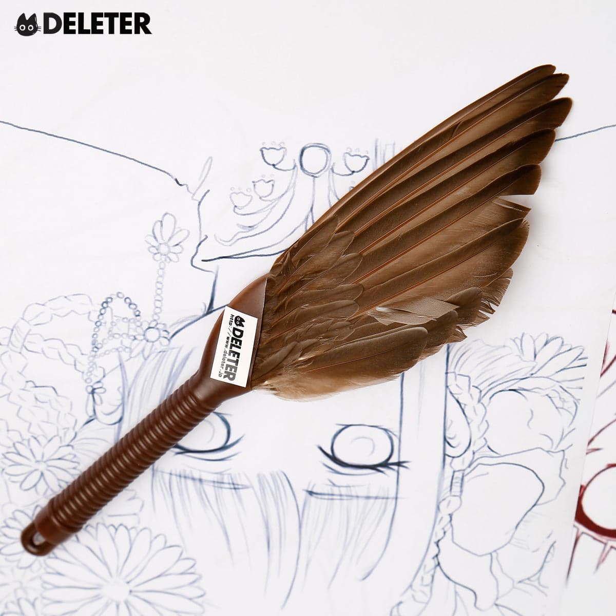 DELETER Feather Sweeper — image 1